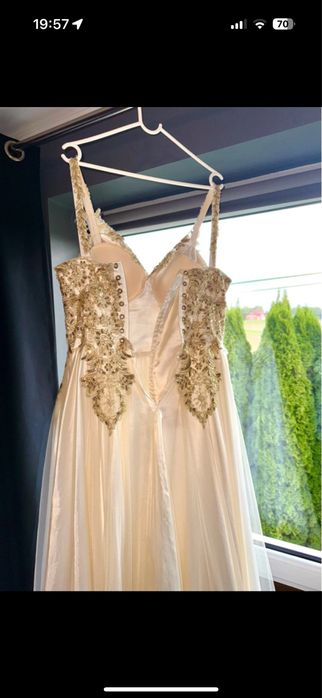 Ekskluzywna suknia ślubna