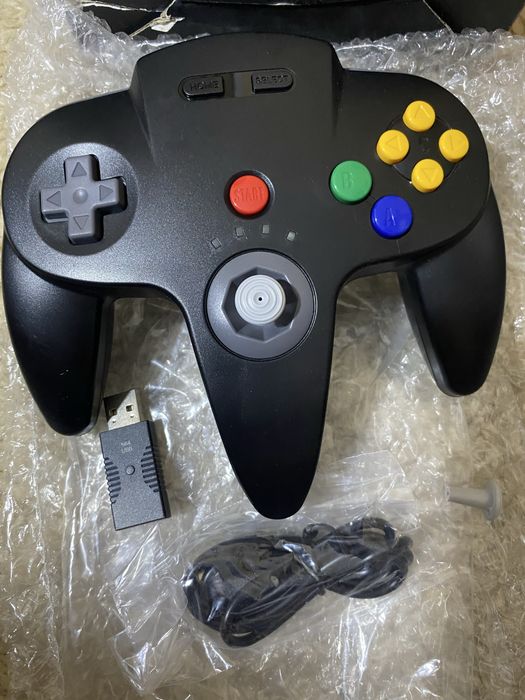 Геймпад  , контролер для консолі Nintendo 64