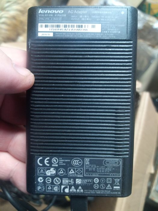 Електрошрот Блок живлення 20V від 2 до 15а 20В питания Європа