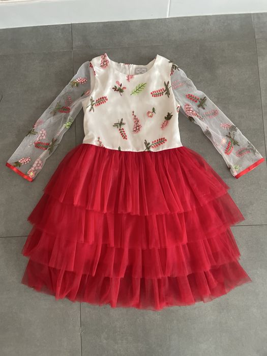 Святкова сукня на дівчинку 140 см