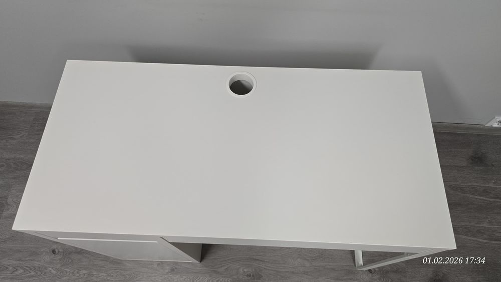 biurko MICKE Ikea