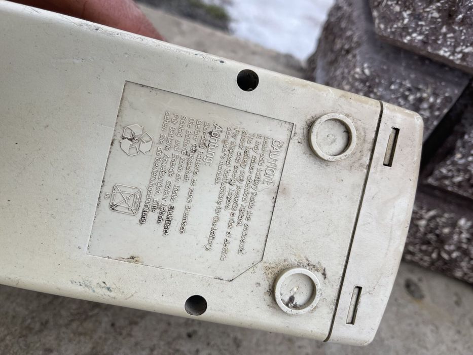 Продам Источник безперебойного напряжения