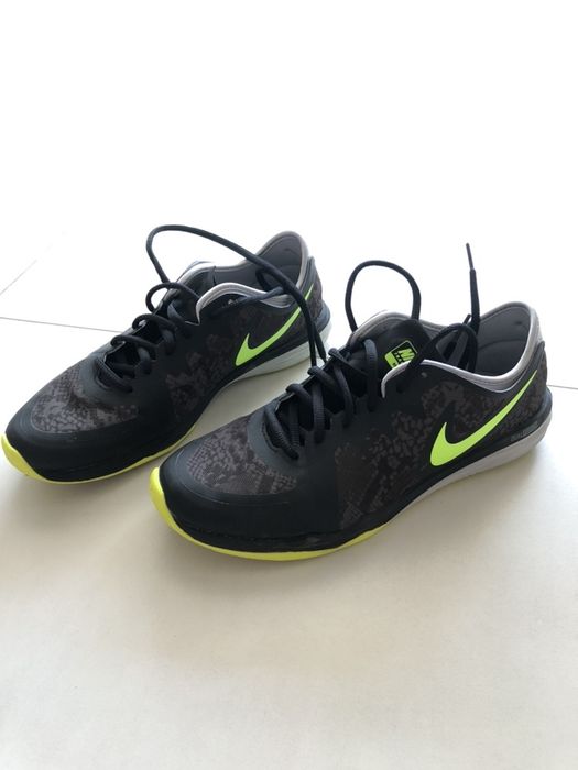 Кроссовки nike