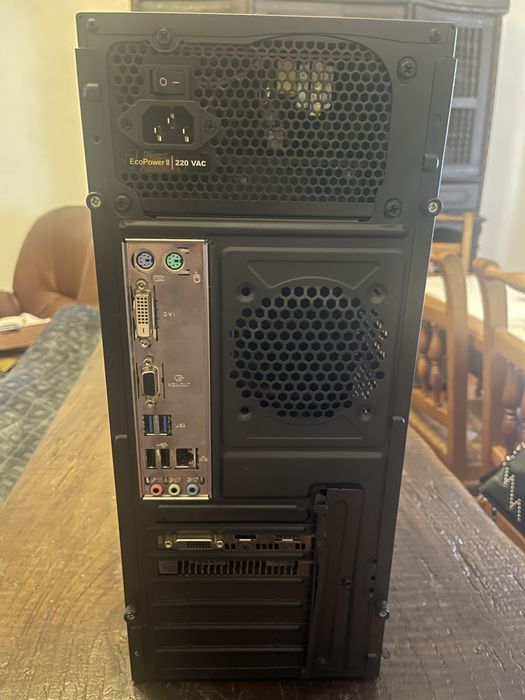 Computador Asus fixo gaming