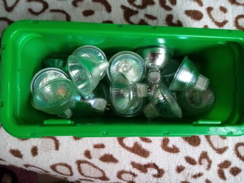 Галогеннi лампи, кiлькiсть 20 шт