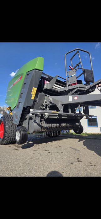 Prasa Fendt Rotana 130 F XtraCut 2021