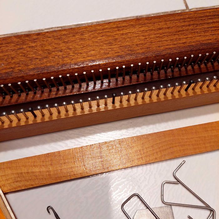 Вязальная ручная машина буковинка