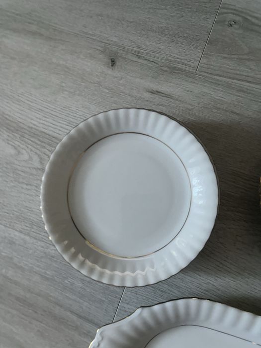 Sprzedam zastawe stolowa , 20 elementow, Chodziez,