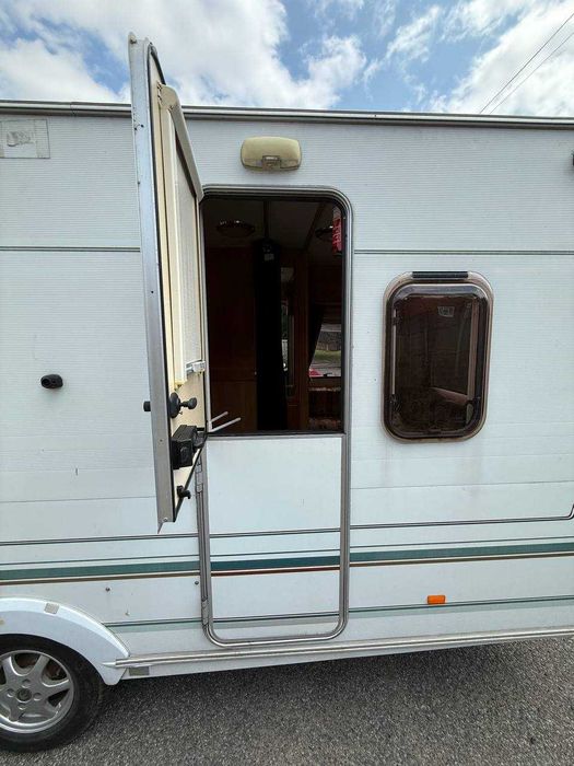 Продається дім на колесах swift fairway 490