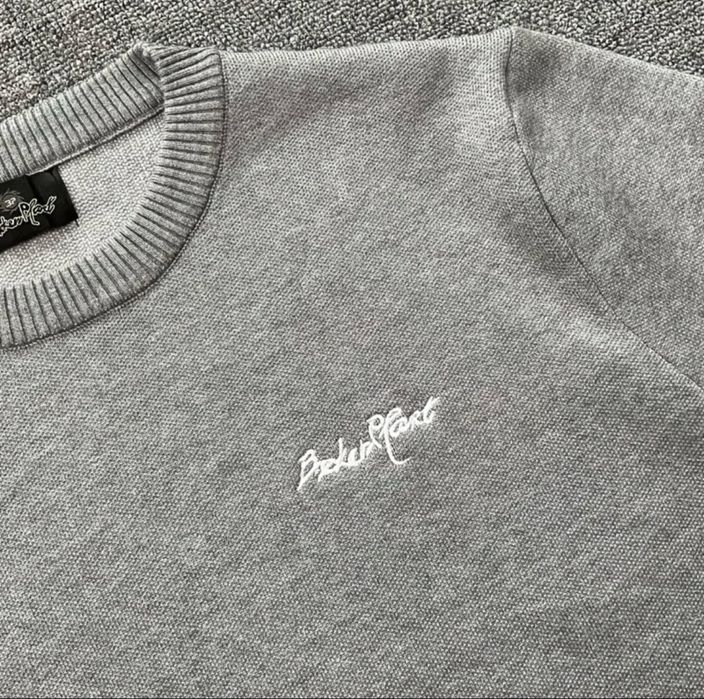 Світер Broken Planet