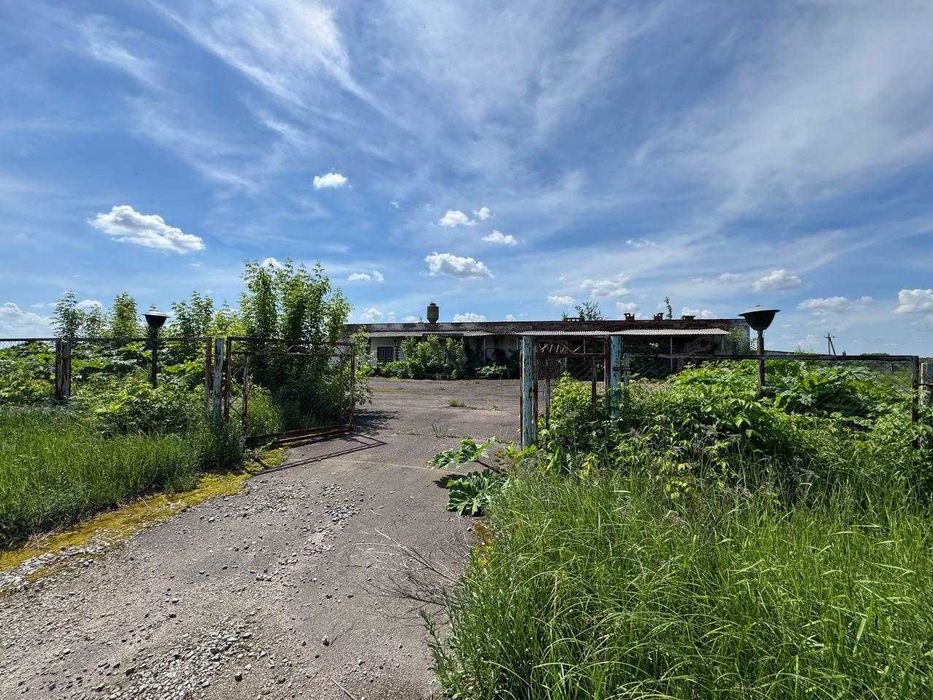Виробничий комплекс - ковбасний цех, у с. Маркова Волиця, Попільнянської територіальної громади, Житомирській області