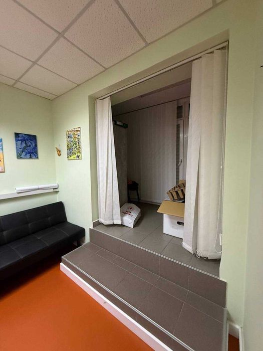 Продаж приміщення 1-й поверх 833$/м.кв. Зарічанська