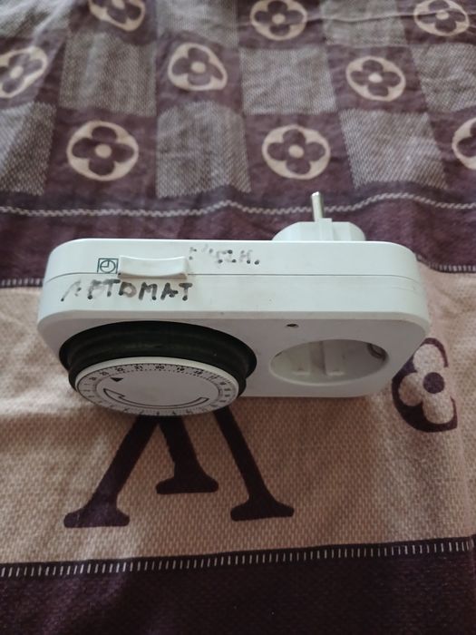 Таймер в аквариум