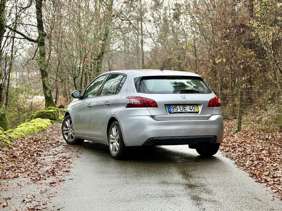 Peugeot 308 1.6 HDi Ac/ retoma Moto