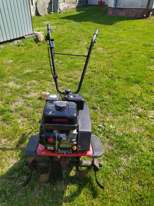 Glebogryzarka Spalinowa Hortmasz Bk55