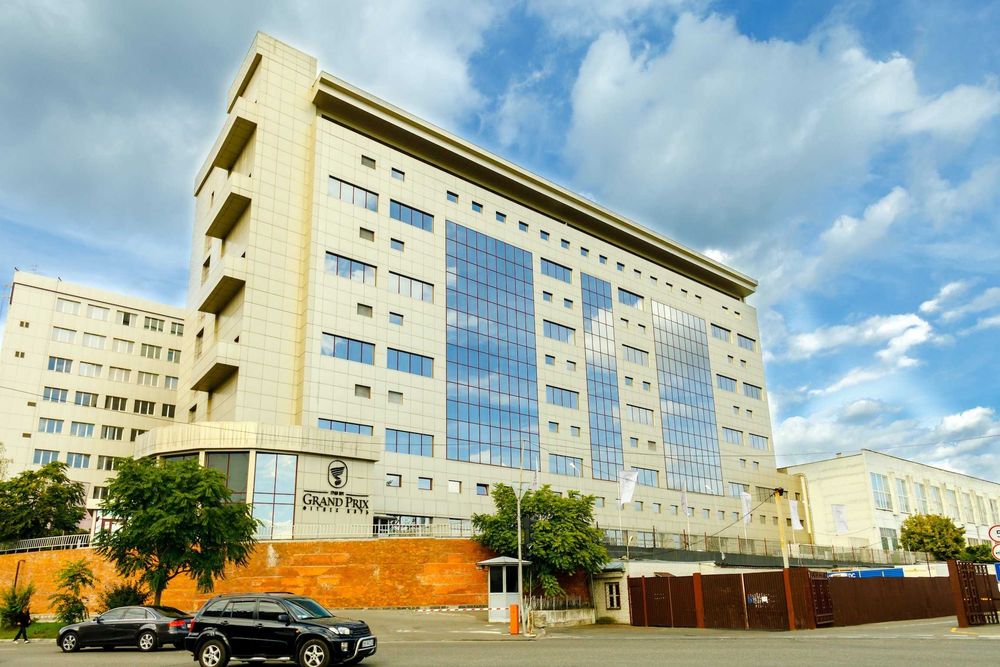 Продаж офісу 1100 кв.м. Бізнес-центр "Сенатор" Володимирська, 101.