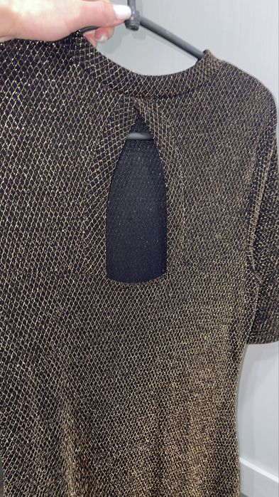 Платье блестящее