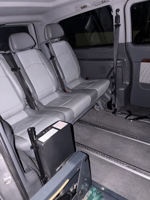 Mercedes-Benz Viano 2004 | Adaptada para Cadeira de Rodas