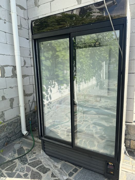 Холодильник промисловий Inter