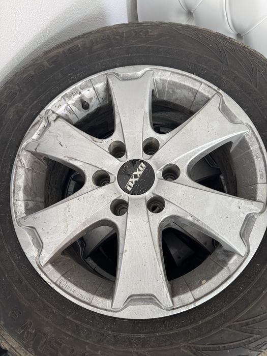 Jantes + pneus 18 novas  265 60 r 18 toyota