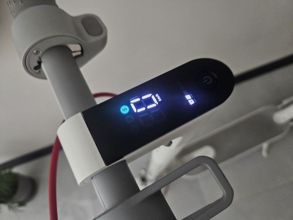 Hulajnoga elektryczna Xiaomi Electric Scooter 3 Lite Biała MAX 25KM