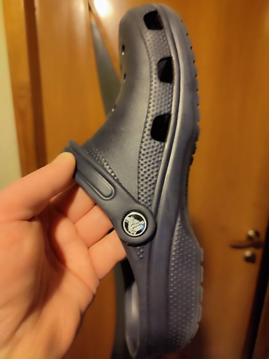 Продам Crocs в очень хорошем состоянии