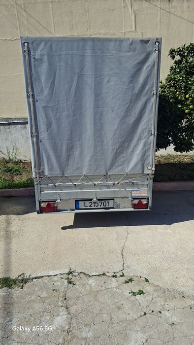 Atrelado  de carga