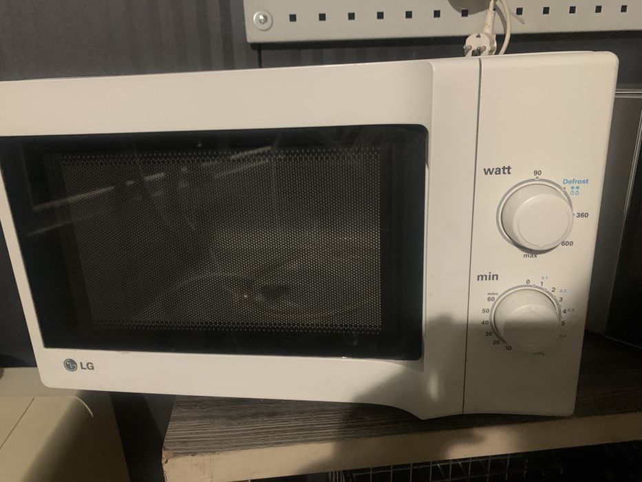 Мікрохвильова піч Samsung