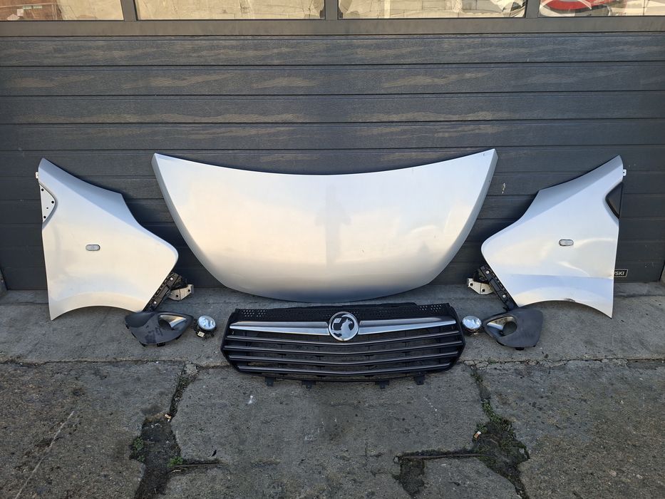Vivaro b maska błotniki gril