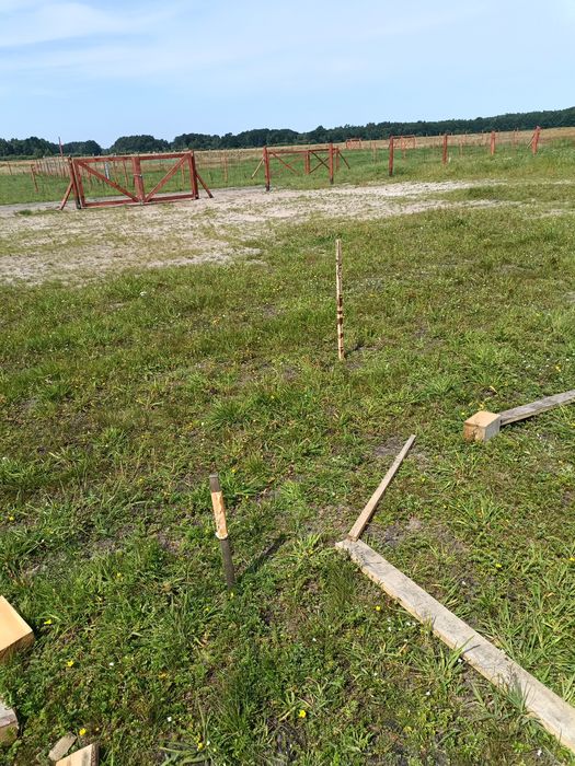 Montaż ogrodzeń ,wiercenie studni ,wykonawstwo wiatr domków