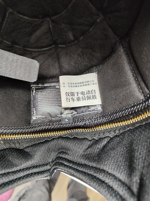 Шлем для скутера,велосипеда, моноколеса, самоката