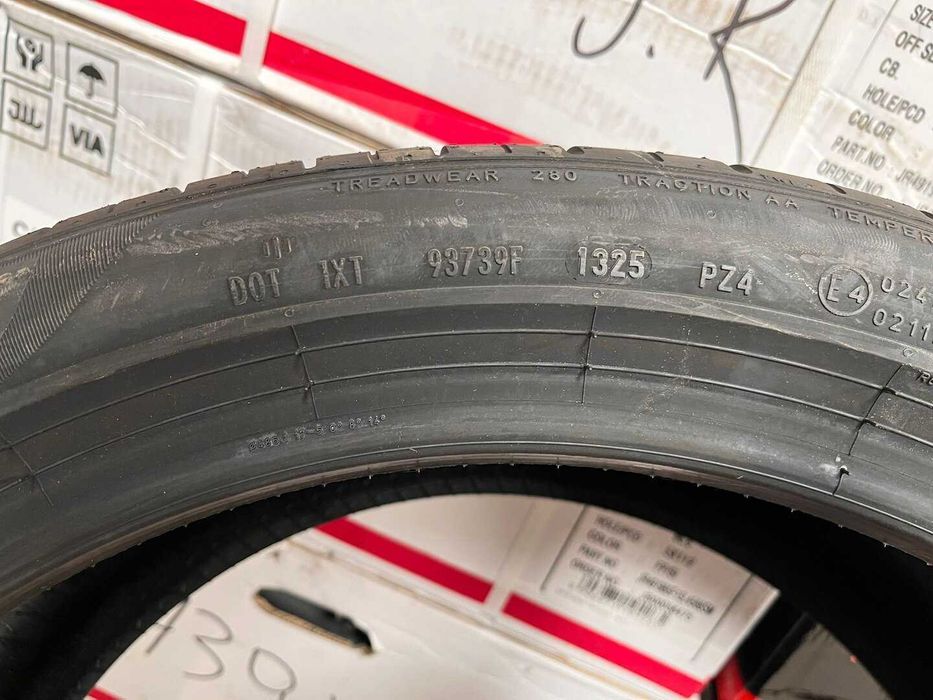 Pirelli P. Zero 2 x 245/40R19 XL (MO)