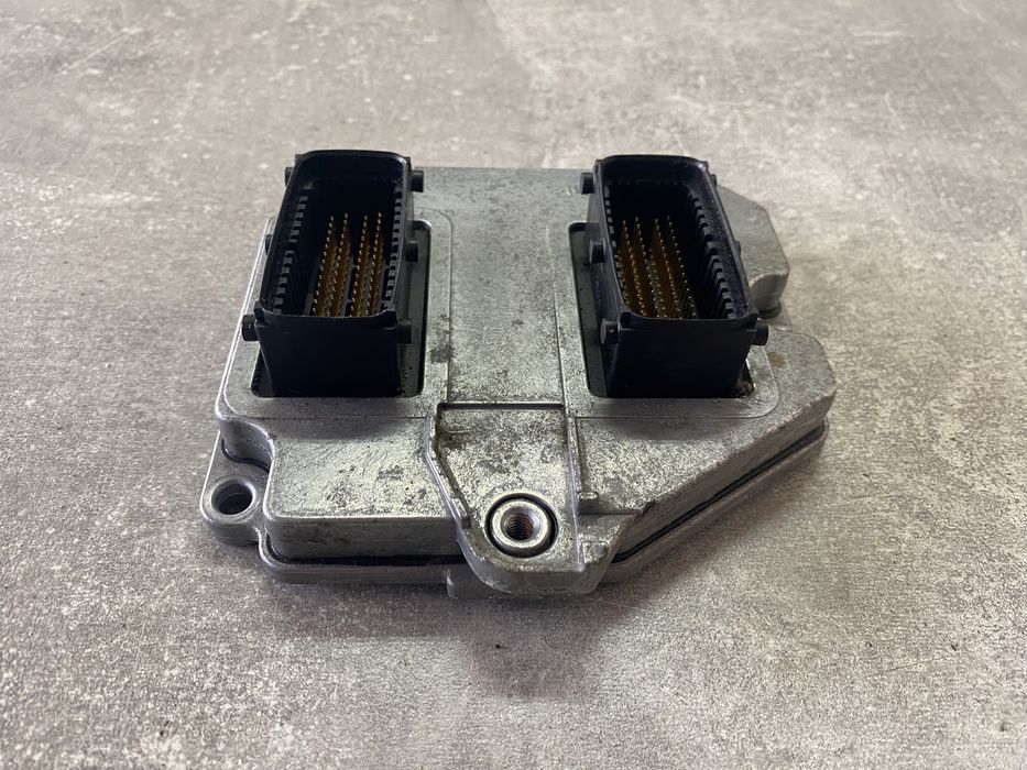 Блок управління двигуном Z18XE ЭБУ Опель Opel управление двигателем