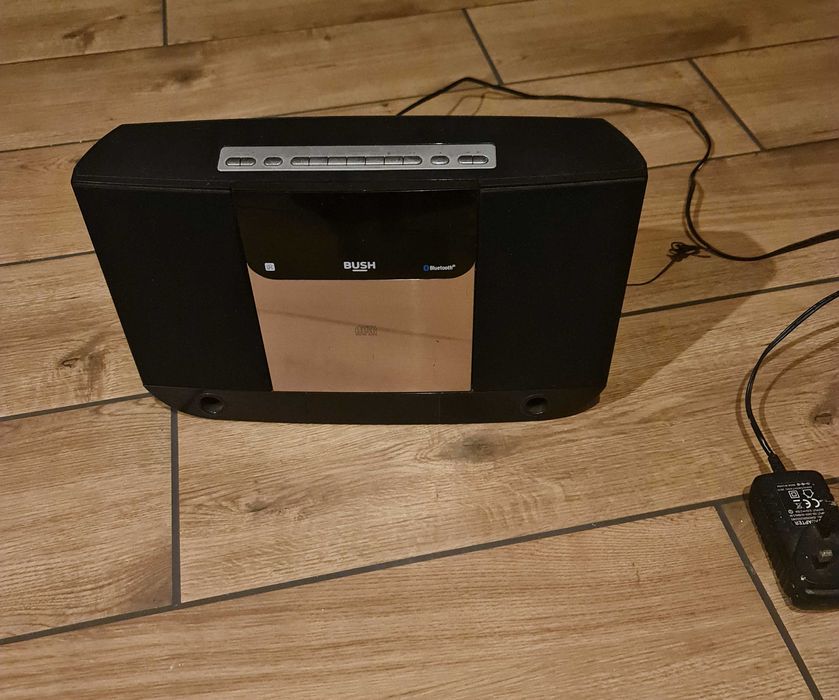 Radio CD z Bluetooth Bush