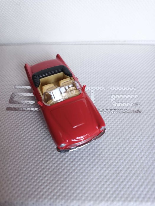 1/64 miniatura Auto Union 1000 SP (ano 1964)