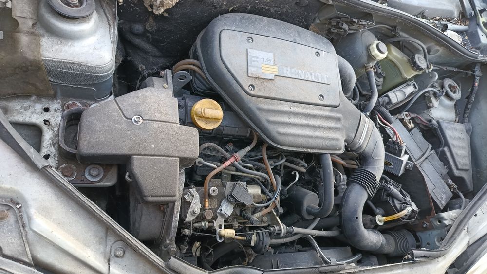 renault-kangoo-silnik-1-9d-f8q-kompletny-sprawny-w-aucie-do-odpalenia