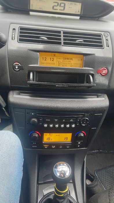 Citroën C4 1.6HDI motor PSA para desocupar!! 2250€