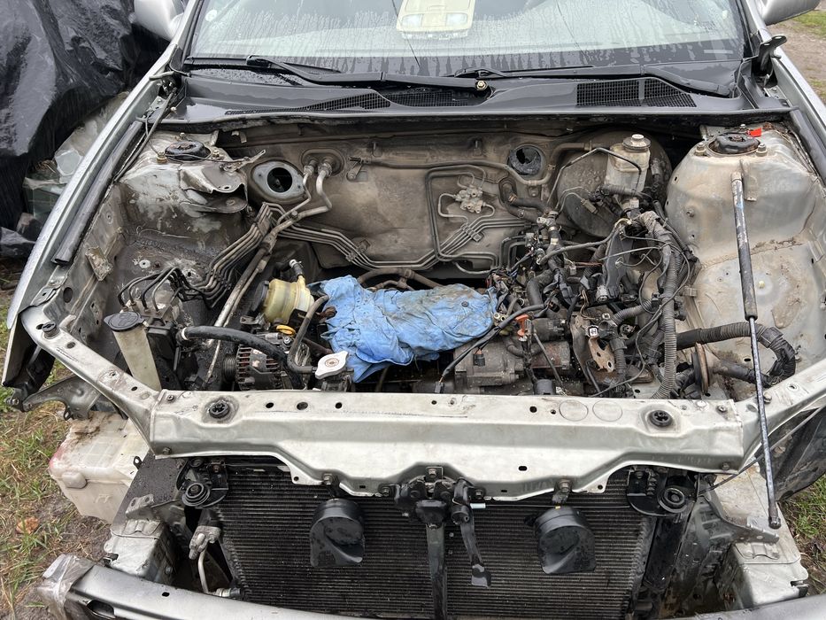 Разборка Toyota Camry 30 2004 року 2.4 Автомат