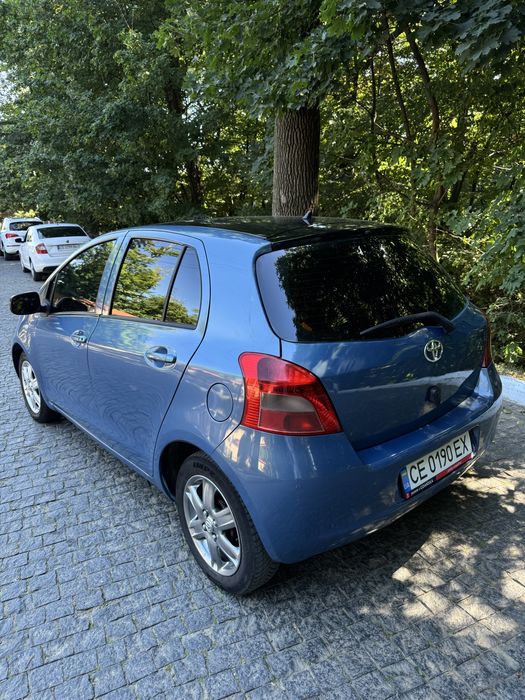 Тойота ярис 2007