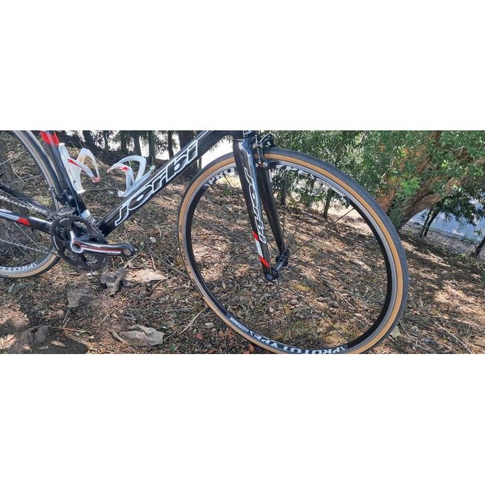Bicicleta de estrada L carbono 11x2v