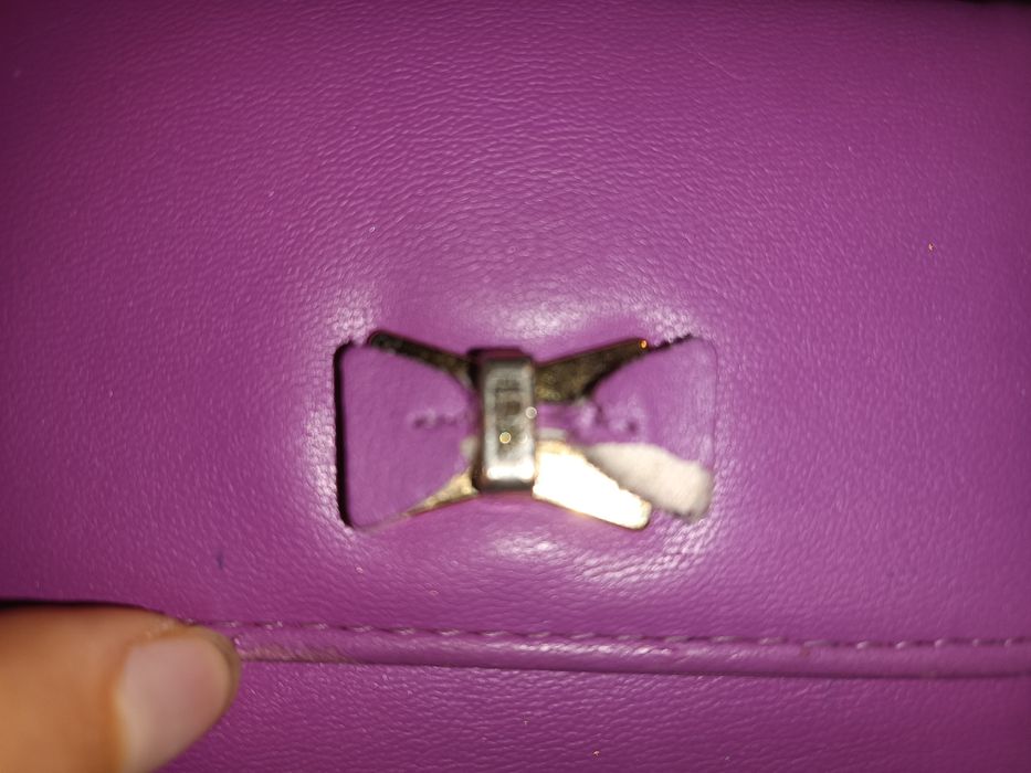 Carteira roxa primark