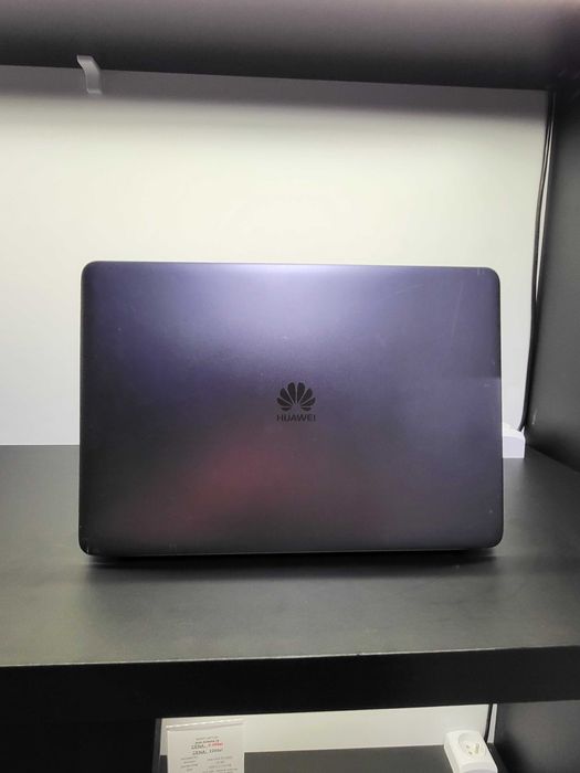 UŻYWANY LAPTOP   Huawei matebook
