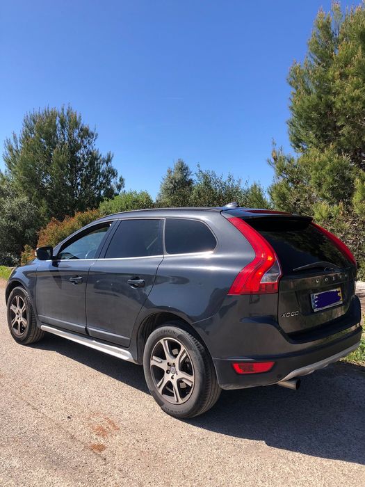 Volvo XC60 2011 2.0