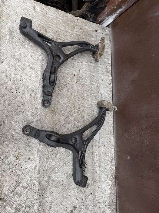Рычаг передний Mercedes ml w164 год 07 мерседес мл 164