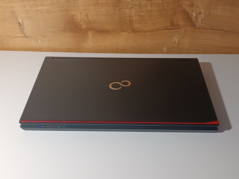 Оригінал Японія 15.6"/Core i3/16 ОЗП/240 SSD