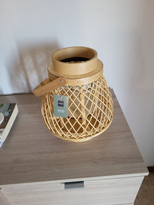 Lanterna decorativa nova