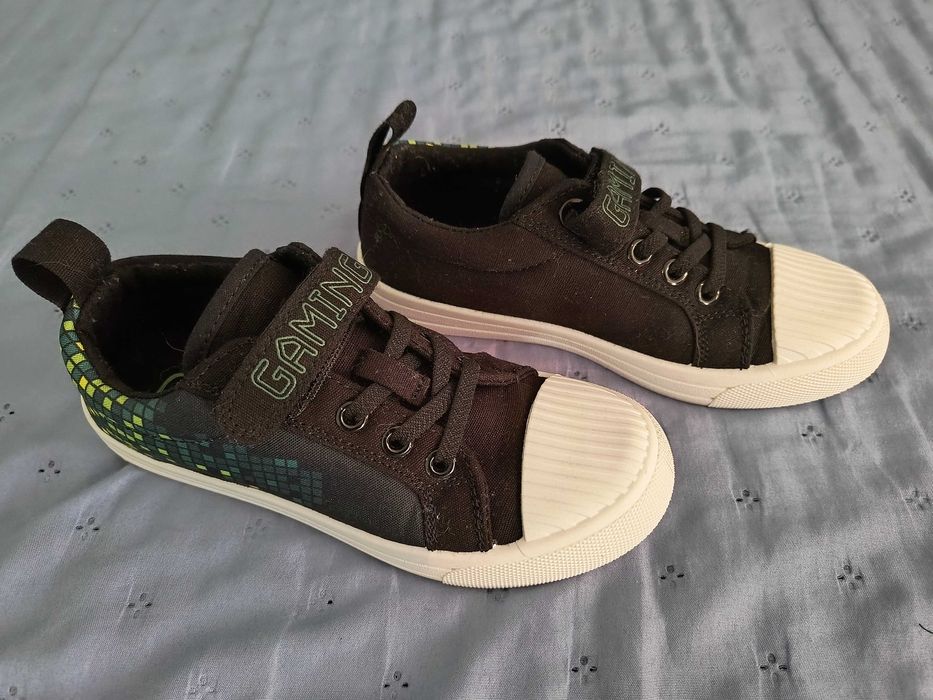 Buty chłopięce rozmiar 32