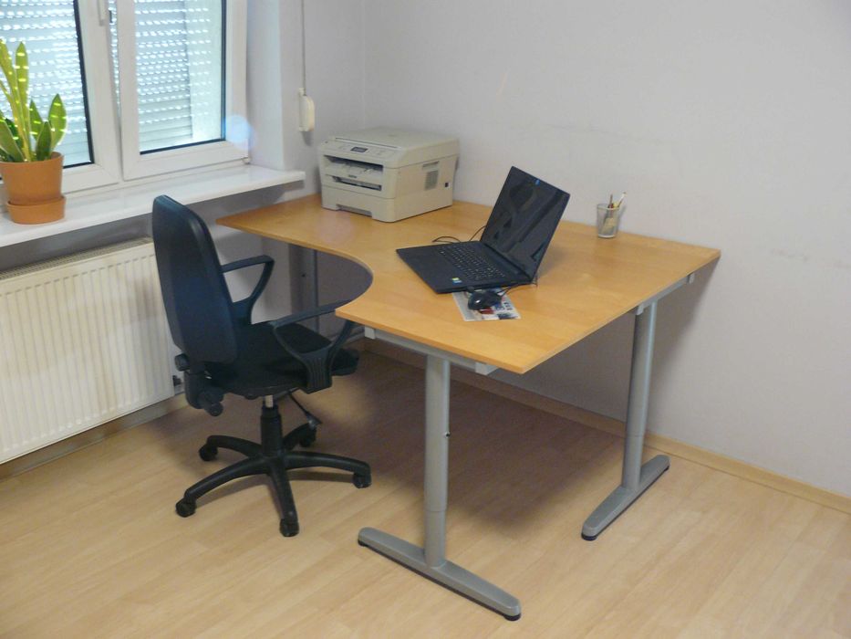 Biurko narożne IKEA 120 X 160 - okleina brzoza naturalna