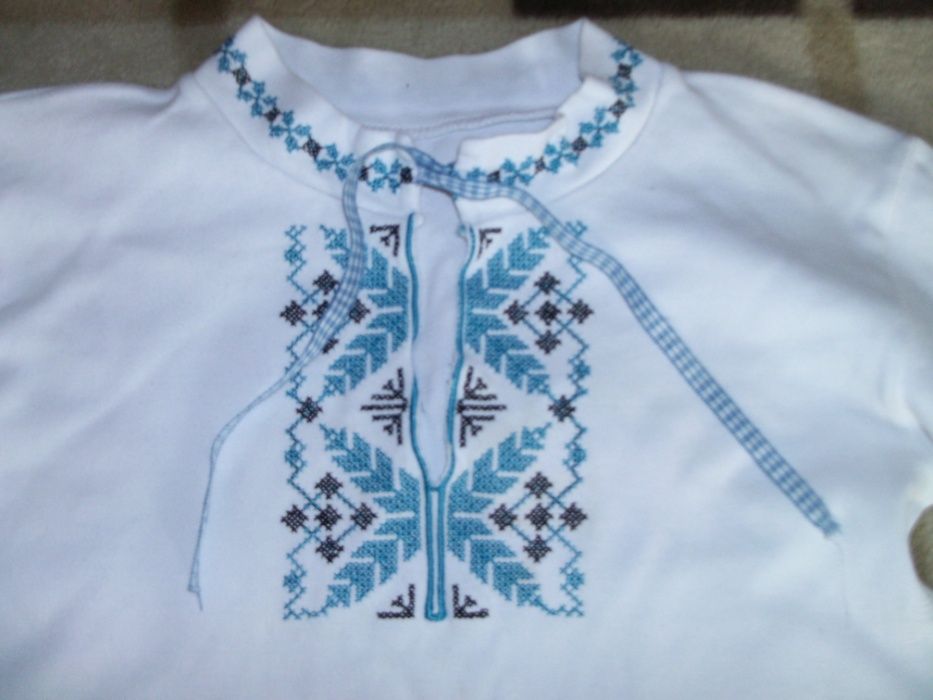 Вишиванка сорочка,  на 4/5 років