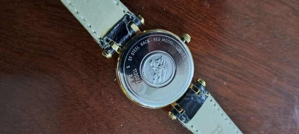 Relogio de senhora Burberrys